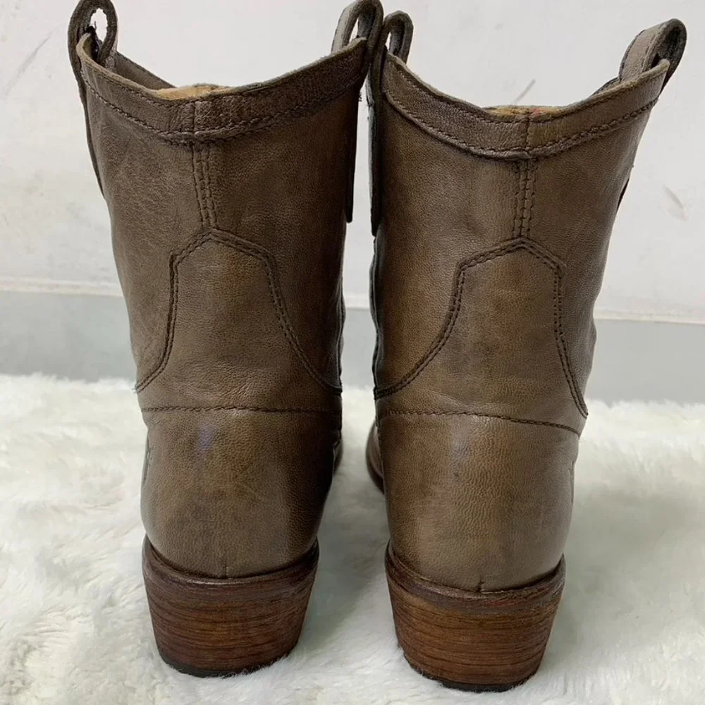 Frye 77032 Women's Light Brown Leather Carson Shortie Boots Size 6 1/2 - Picture 11 of 16